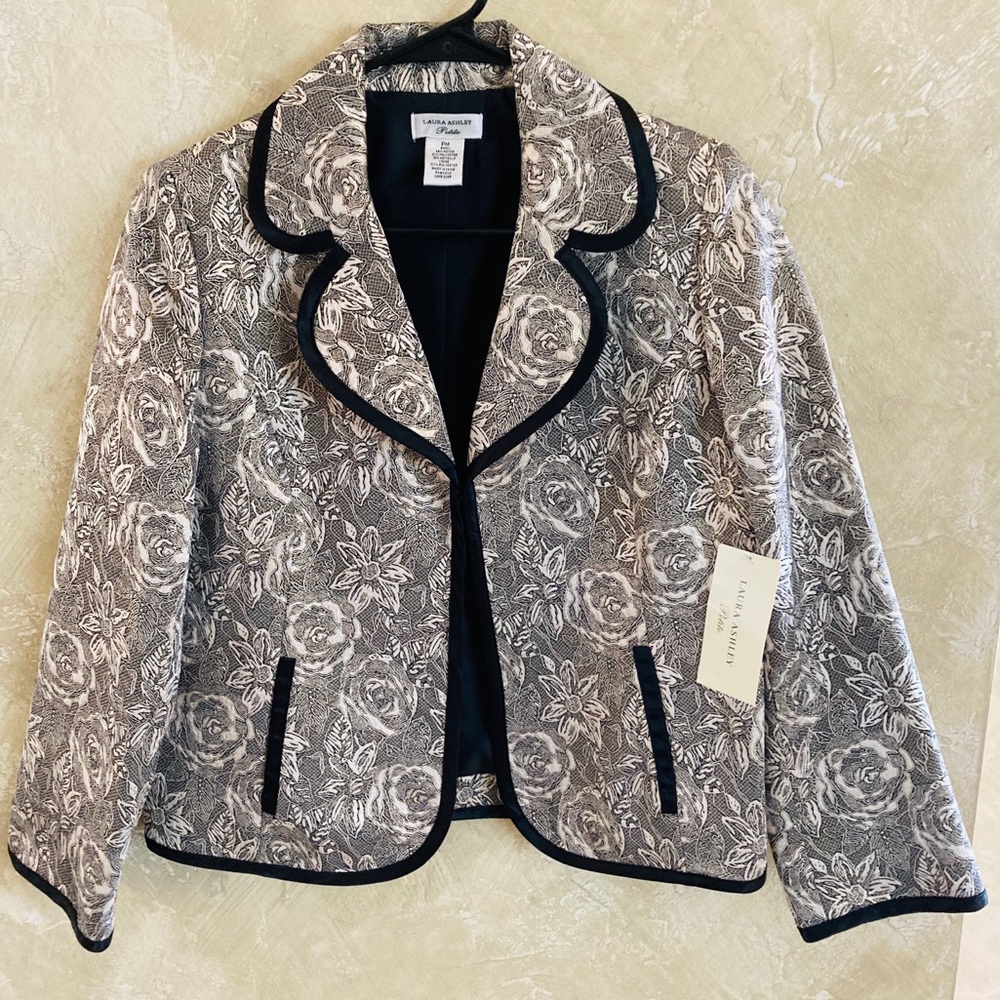 NWT Laura Ashley Floral Blazer